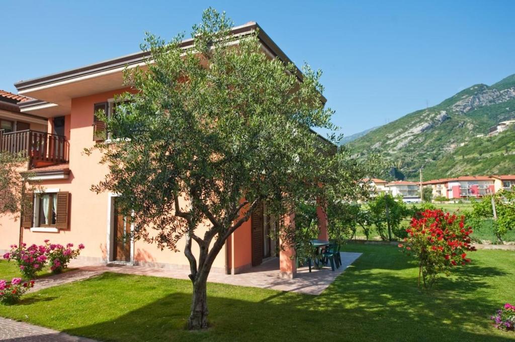 Apartamento Casa Martinelli Torbole Sul Garda Exterior foto